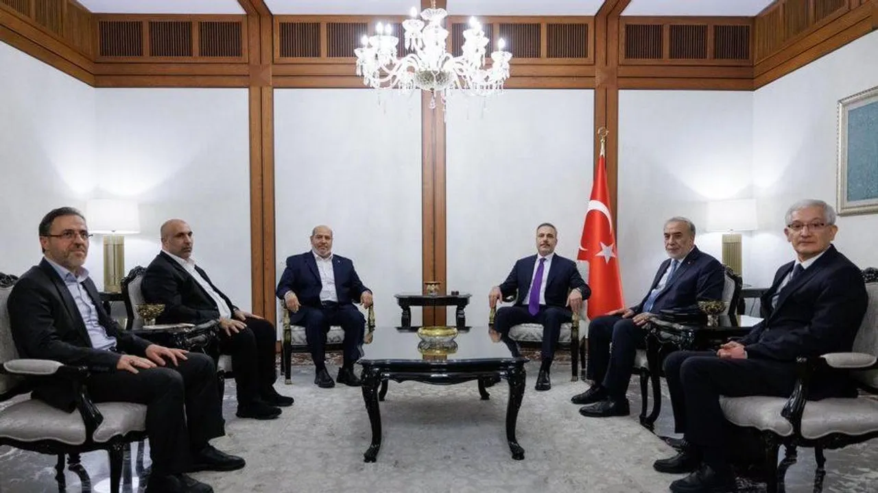 Түркия Сыртқы істер министрі Газадағы жағдайды талқылады