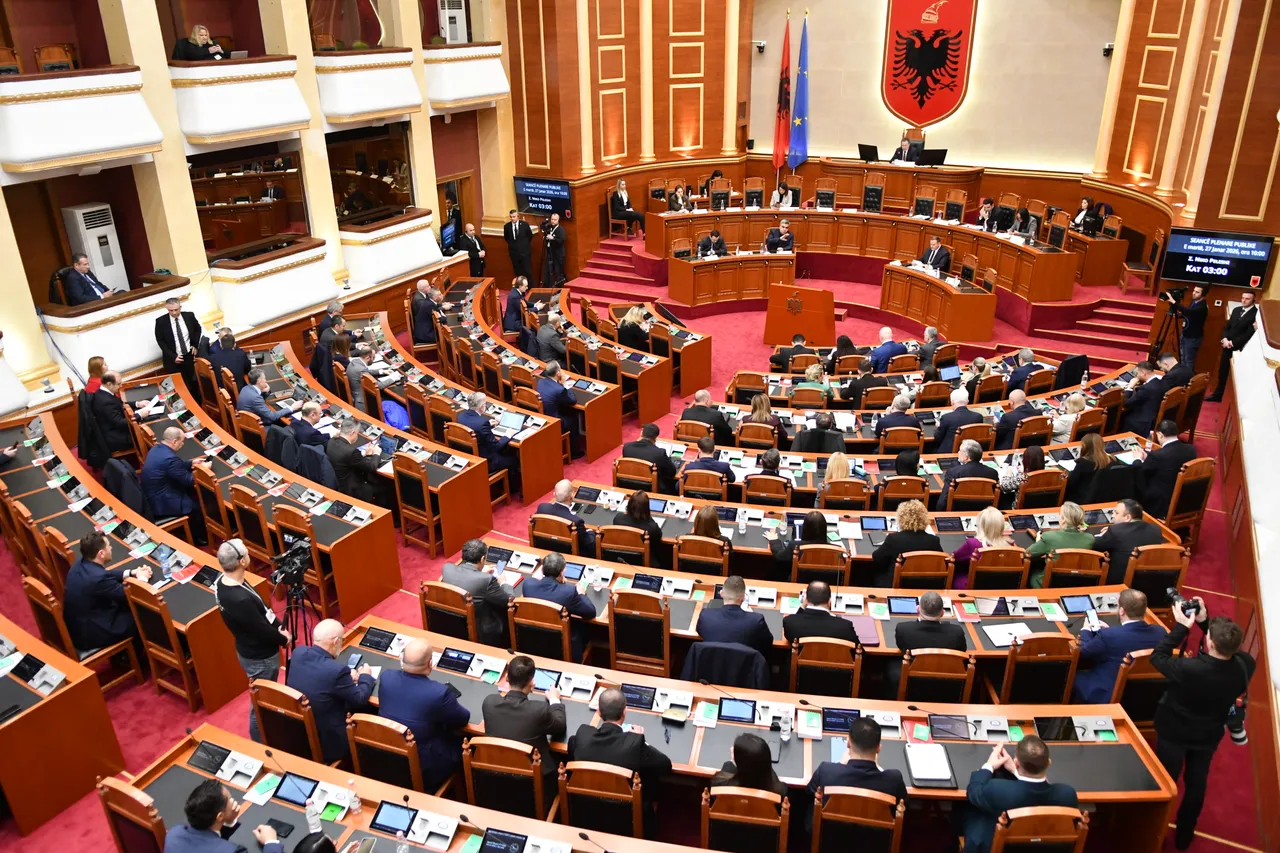 Albanski parlament ratificirao sporazum s Italijom i odobrio izmjene Krivičnog zakona