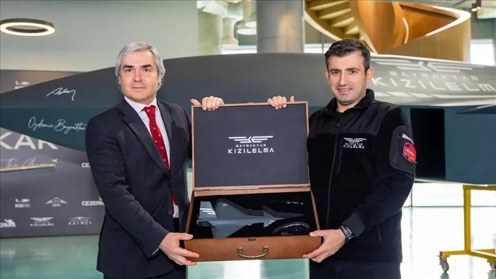 وزير الدفاع البرتغالي يُشيد بالمسيّرات المسلحة التركية