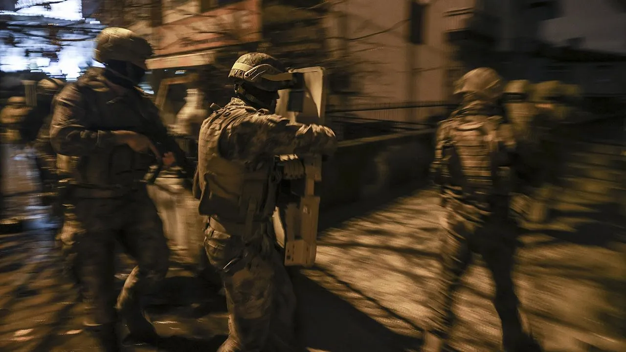 В Турции задержали предполагаемых шпионов