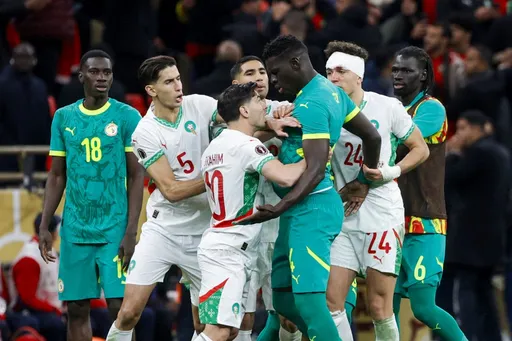 Finale de la CAN: la CAF inflige cinq matchs de suspension à l’entraîneur du Sénégal