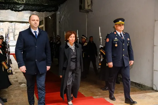 Силјановска-Давкова: Македонската армијата е компатибилна и почитувана и дома и надвор