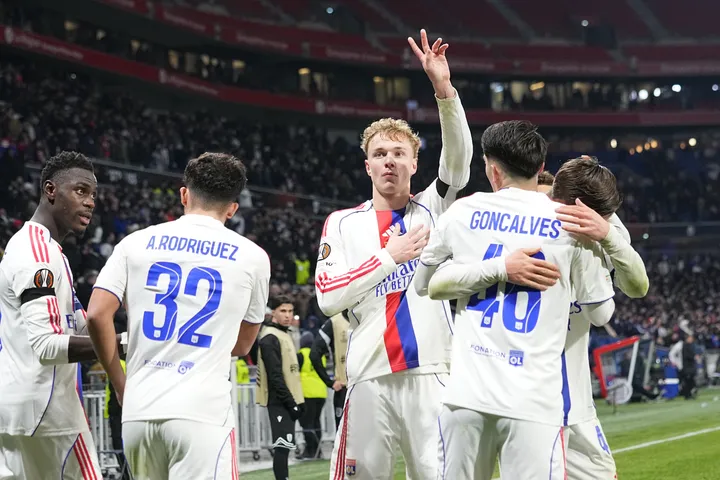 Ligue Europa : Lyon termine en tête après sa victoire contre le PAOK