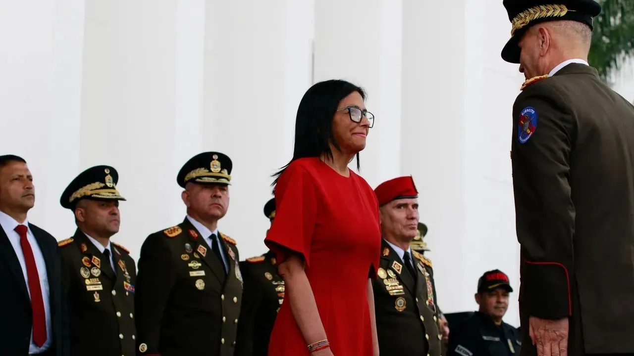 ارتش و پلیس ونزوئلا وفاداری خود را به رئیسجمهور موقت اعلام کردند