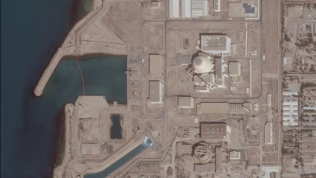 "نراقب الوضع من كثب".. روسيا: مستعدون لإجلاء موظفينا من محطة بوشهر النووية بإيران