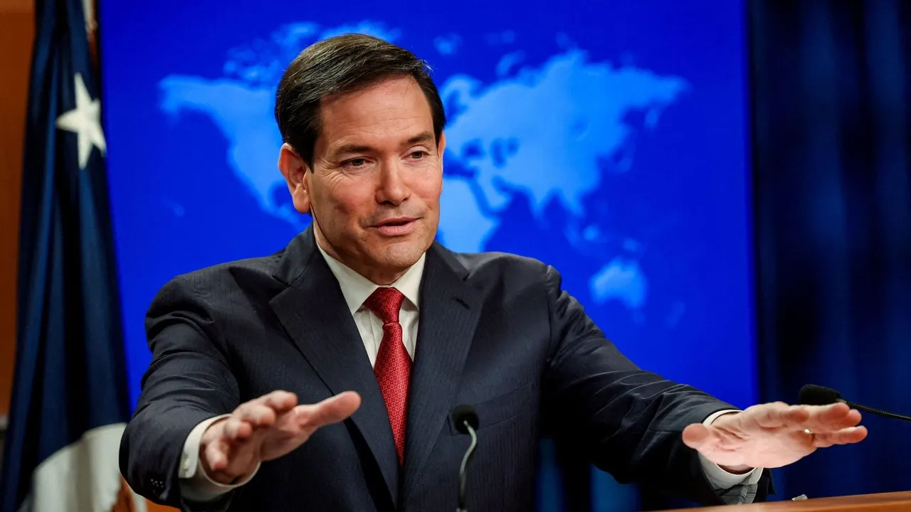 Maduro está sob custódia dos EUA para responder a acusações criminais, afirma Rubio a senador