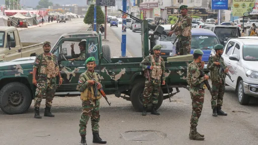 Yémen: L’Arabie appelle au “dialogue”, un groupe soutenu par les Émirats réclame l’indépendance
