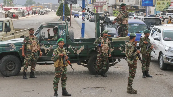 Yémen: L’Arabie appelle au “dialogue”, un groupe soutenu par les Émirats réclame l’indépendance