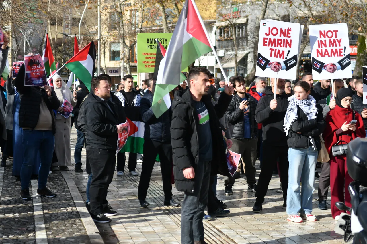 Протест за поддршка на Палестина во Тирана и револт поради посетата на Рама на Израел