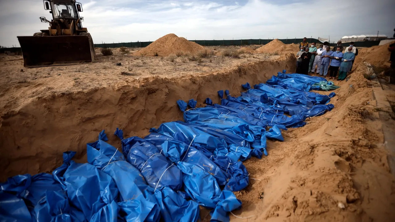 Pela primeira vez, Israel reconhece que mais de 71 000 palestinianos morreram no genocídio de Gaza