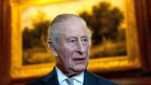 Карла III призвали извиниться за работорговлю