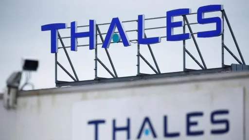 Contrat avec la police ICE: Thales mis en cause après les révélations sur Capgemini