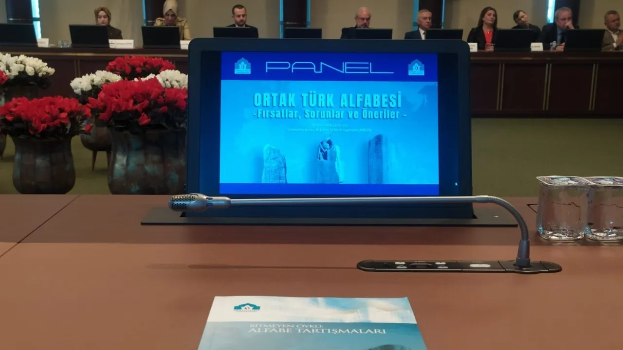 Ортақ түркі әліпбиі Анкарада талқыланды