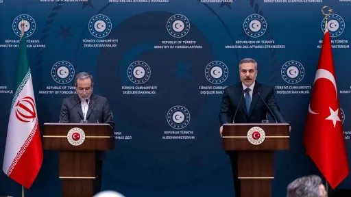 فيدان: نعارض أي تدخل عسكري ضد إيران وقضيتنا الملحة تخفيف المعاناة في غزة