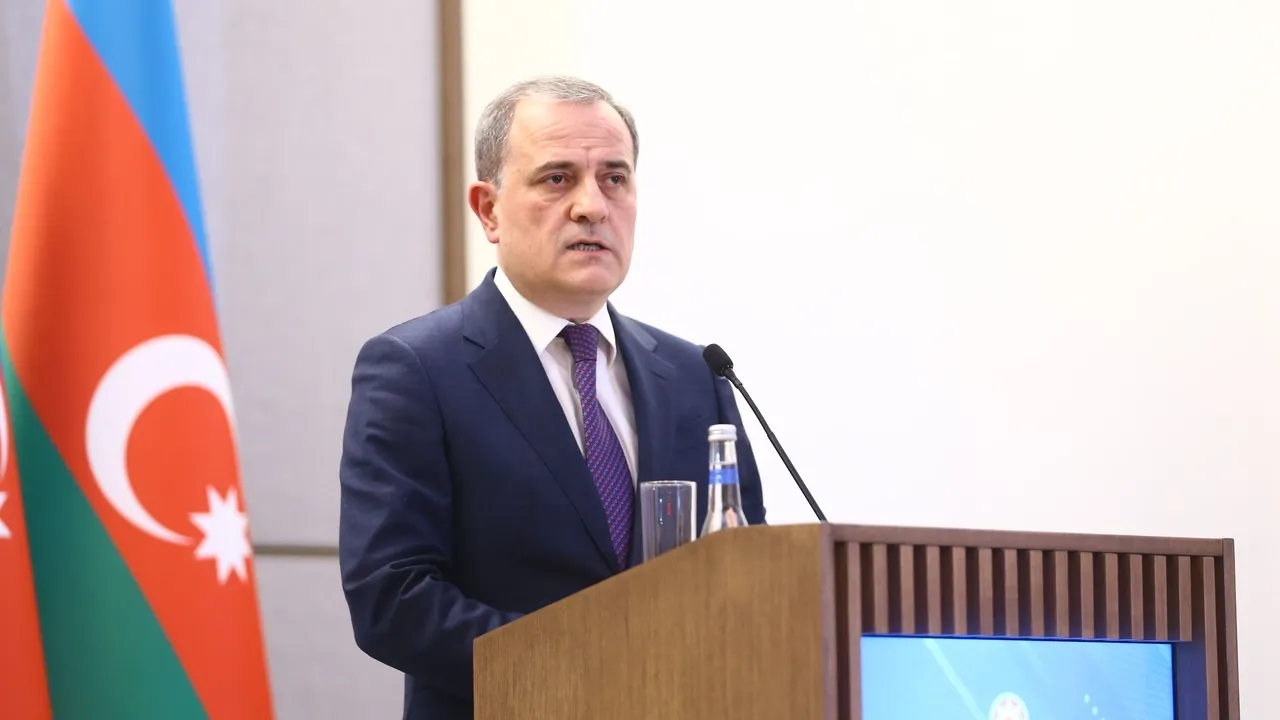 آذربایجان: اجازه استفاده از حریم هوایی خود علیه ایران را نخواهیم داد