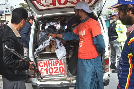 پاکستان کې پر امنیتي ځواکونو برید کې د ۶ پولیسو په ګډون ۷ کسان وژل شوي.