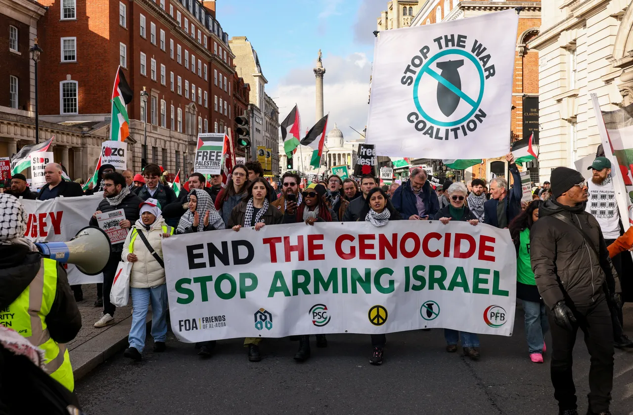 مسيرات في لندن وستوكهولم وتونس ضد الانتهاكات الإسرائيلية في قطاع غزة