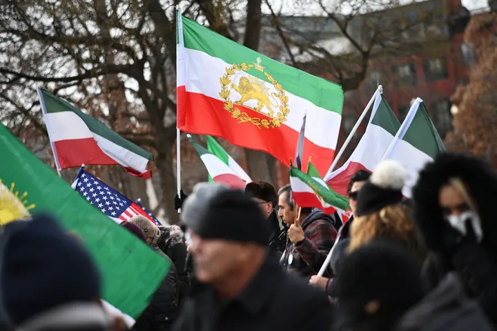 Ирандагы нааразылык акциялардын жүрүшүндө кеминде 16 адам өлтүрүлгөндүгү билдирилди