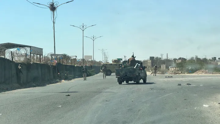 Yemen's interior minister warns officials in Aden against unauthorised arms distribution