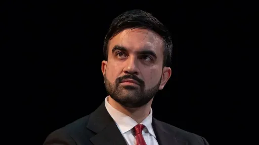 Нью-Йорктун мэри Мамдани Венесуэладагы операция боюнча Трампка чалганын билдирди