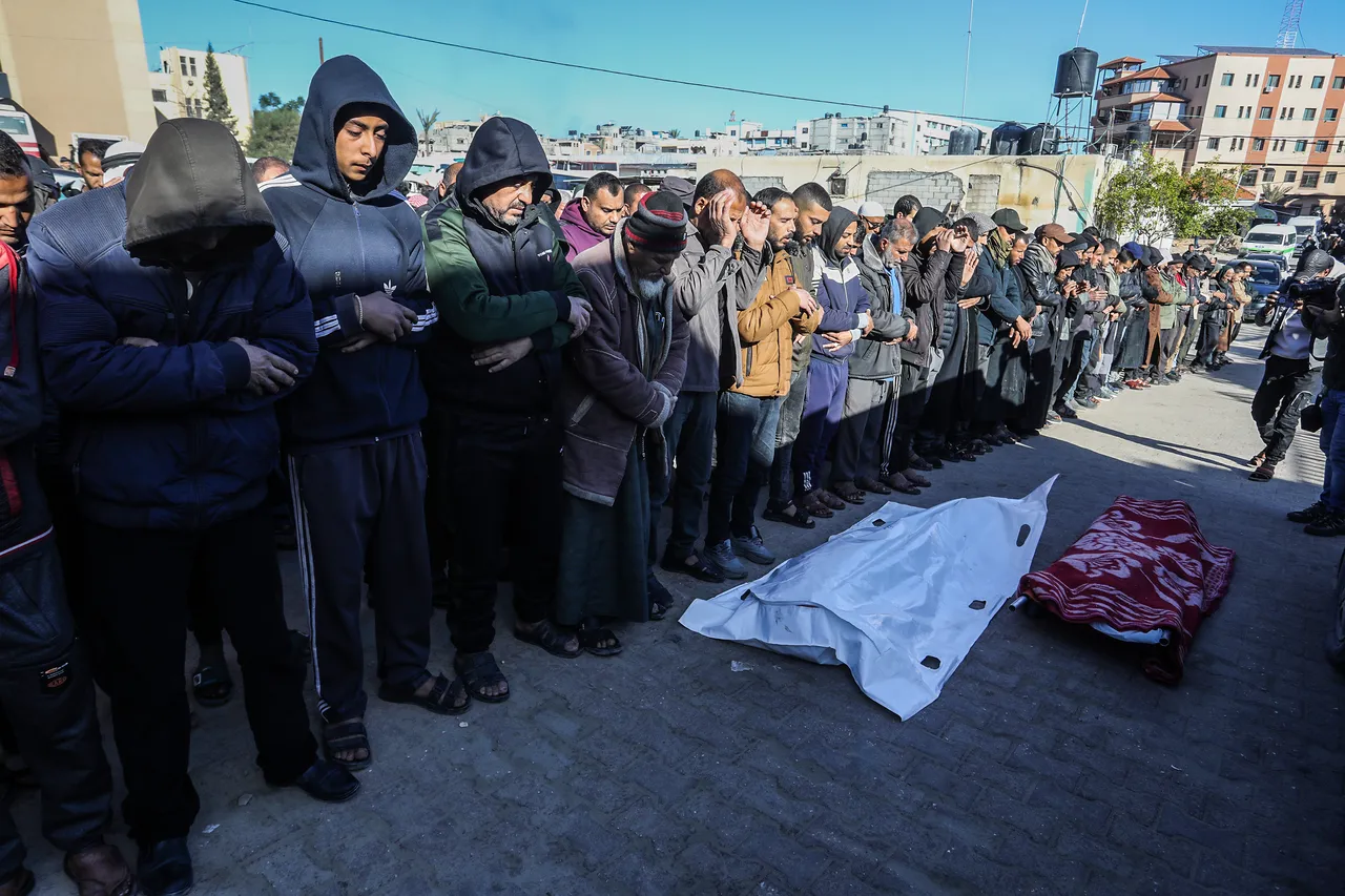 Убиени тројца Палестинци во новите израелски напади во Газа