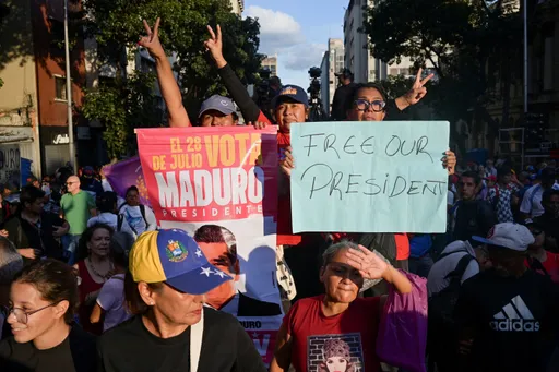 'Free our president', Maduro supporters demand at Caracas rally