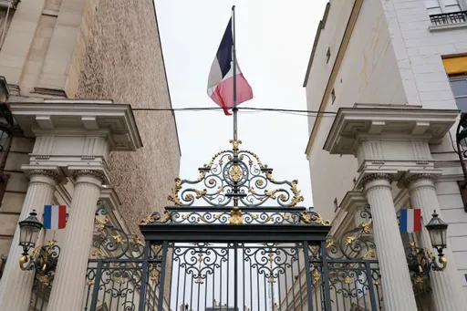 Franca do të hapë konsullatën e saj në Grenlandë mes kërcënimeve në rritje të ShBA-së ⁩