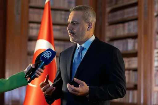 فيدان: قريبون من سلام دائم يُنهي الحرب بأوكرانيا واستفزازات إسرائيل بسوريا امتداد لسياستها التوسعية