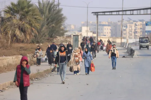 "قسد" الإرهابي يجدد قصف حلب.. والجيش السوري يعلن مواقع التنظيم بالشيخ مقصود والأشرفية أهدافاً عسكرية