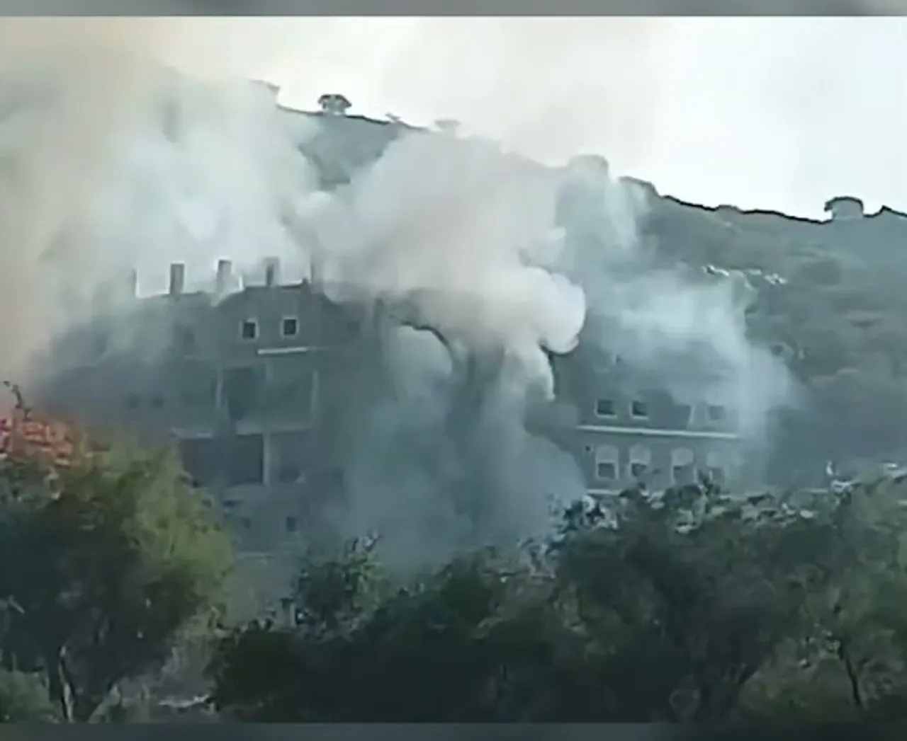 التحالف يشن غارات على مخازن أسلحة لـ"الانتقالي الجنوبي" جنوبي اليمن