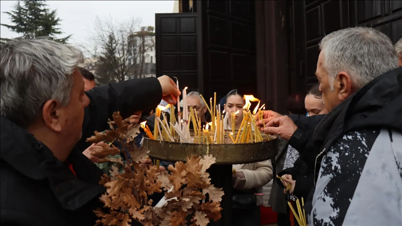 Христијаните во земјите од регионот го одбележуваат празникот Божиќ