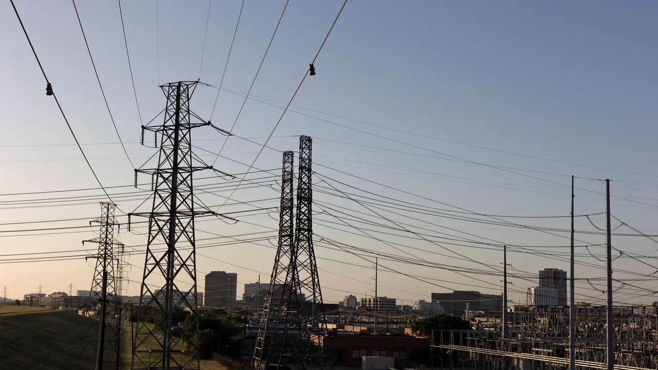 South Africa allows companies to jointly build energy infrastructure, negotiate contracts