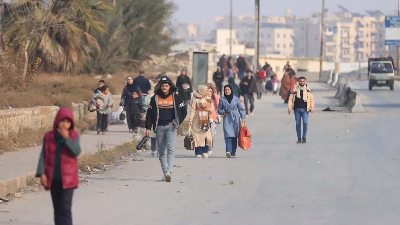 Suriya hökuməti SDG-nin hücumlarından sonra Hələb hava limanında uçuşları dayandırdı