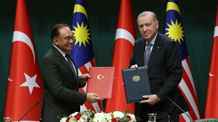 Турция и Малайзия расширяют сотрудничество в оборонной сфере