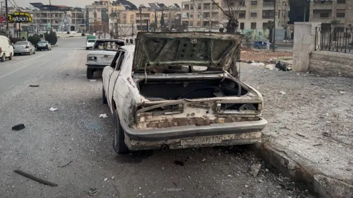 "قسد" الإرهابي يفخخ طرقاً ويصيب 3 من عناصر الأمن السوري في حلب