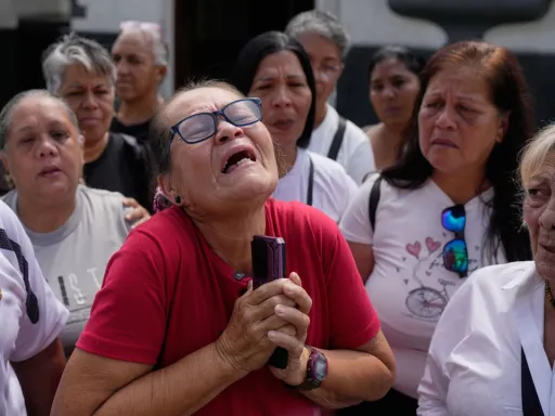 Ministério do Interior: "Ataques dos EUA na Venezuela mataram pelo menos 100 pessoas"