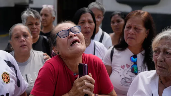 Ministério do Interior: "Ataques dos EUA na Venezuela mataram pelo menos 100 pessoas"