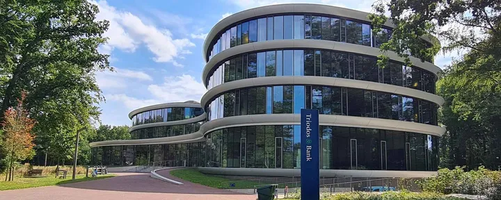 Triodos Bank schrapt honderden banen in grootscheepse reorganisatie