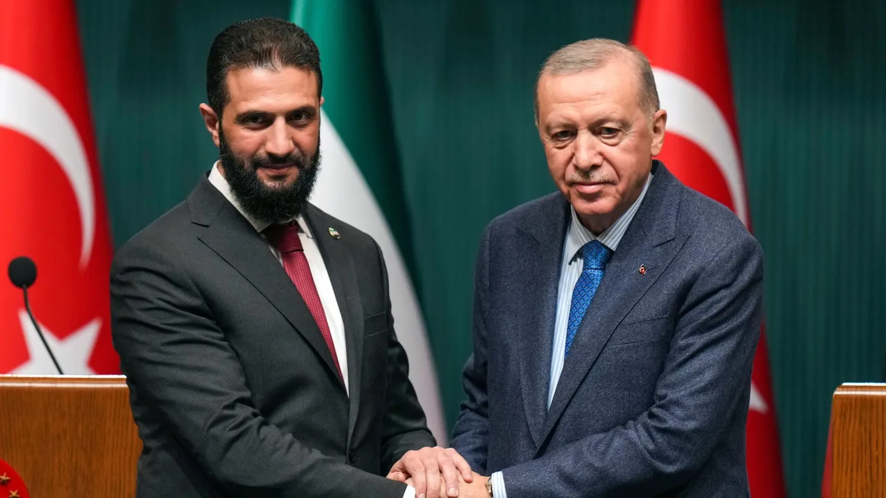 Erdogan e al-Sharaa analisam os desenvolvimentos na Síria em conversações telefónicas