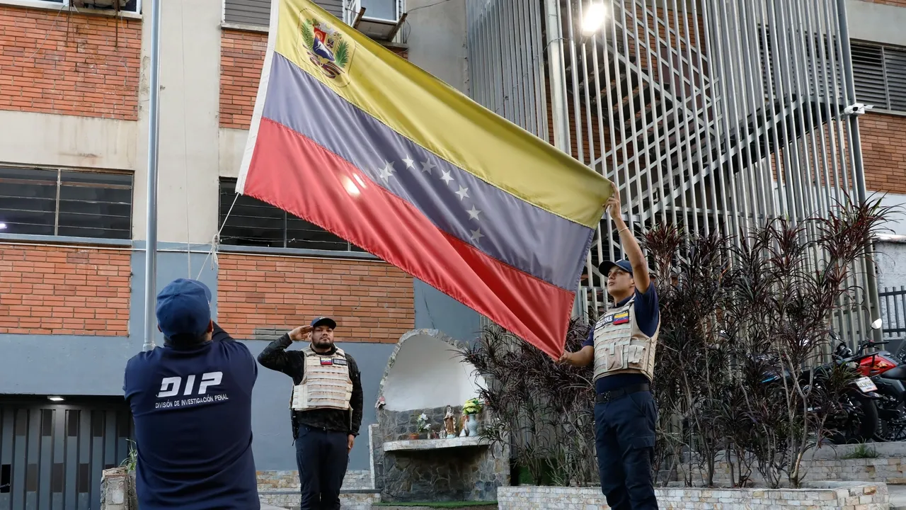 شركات نفط أمريكية وأوروبية تستعد لزيارة فنزويلا.. وكراكاس تفرج عن سجناء سياسيين