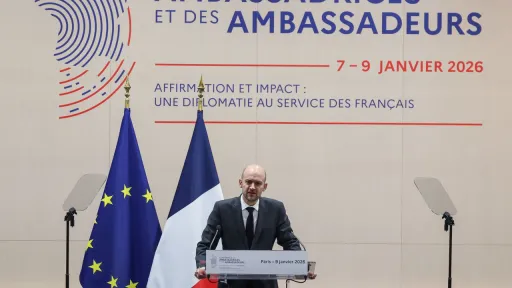 La France revendique le droit “de dire non” à Washington