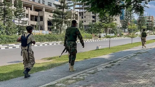 Ethiopian forces regain control of border city near Eritrea, witnesses say