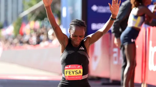 Kenya's Kipruto, Ethiopia's Feysa triumph in Chicago Marathon