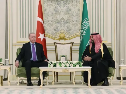 رئیس‌جمهور اردوغان در گفت‌وگو با ولیعهد عربستان سعودی حملات شبه‌نظامیان حوثی را محکوم کرد