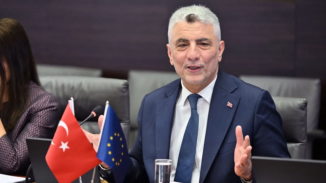 Ö.Bolat Aİ ilə ticarət sahəsində inkişafın qeydə alındığını diqqətə çatdırıb