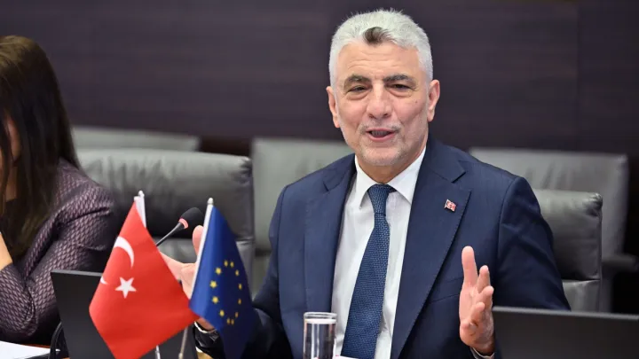 Ö.Bolat Aİ ilə ticarət sahəsində inkişafın qeydə alındığını diqqətə çatdırıb