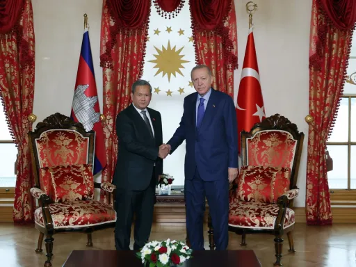 رئیسجمهور اردوغان و نخستوزیر کامبوج بر گسترش روابط دوجانبه تأکید کردند