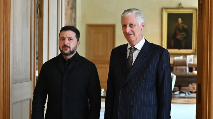 Zelenszkij Brüsszelben légvédelmi és további F-16-os támogatást kért