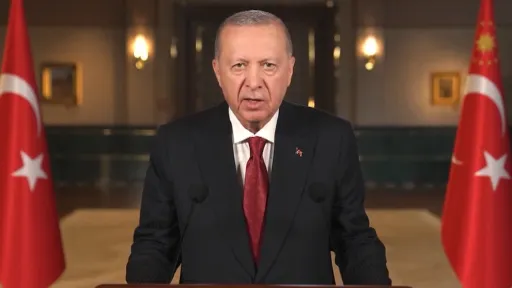 أردوغان: منصة عثمان غازي أول مصنع عائم لتركيا في بحارها وسنضاعف إنتاج الغاز
