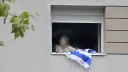 Во Франции женщину осудили за угрозу оружием школьникам на протесте